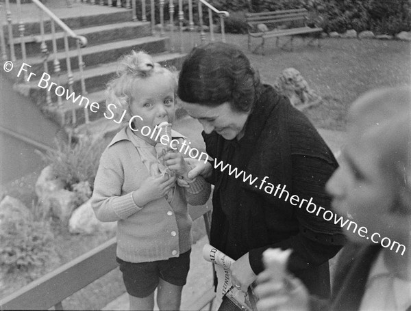 KATHLEEN, PADDY & MARY FAGAN